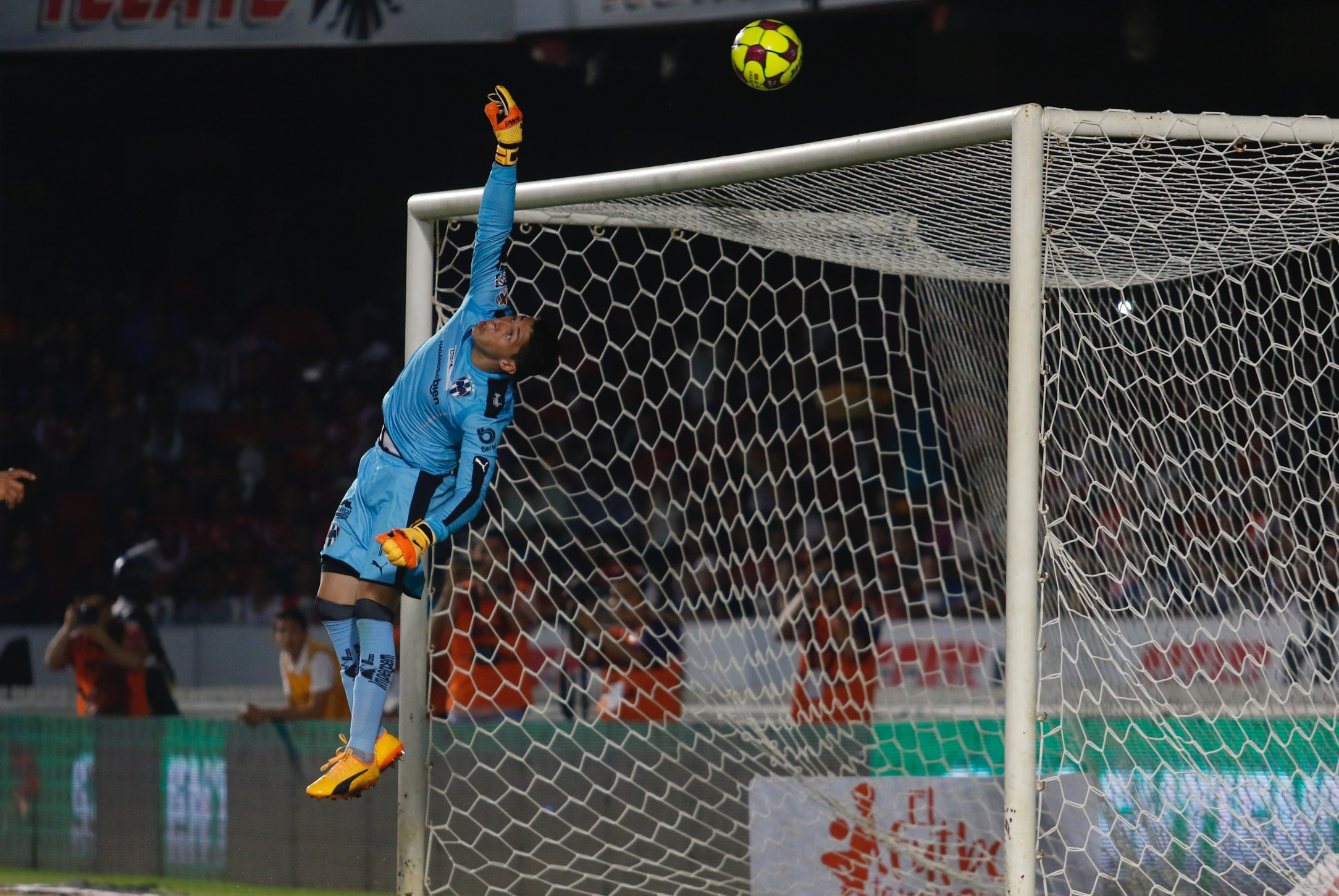 Mira las mejores imágenes del triunfo escualo sobre Monterrey.