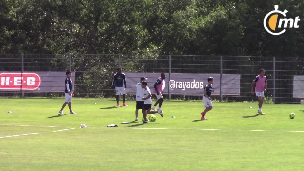 Derrota ante Veracruz pudo ser exceso de confianza: Ponchito González