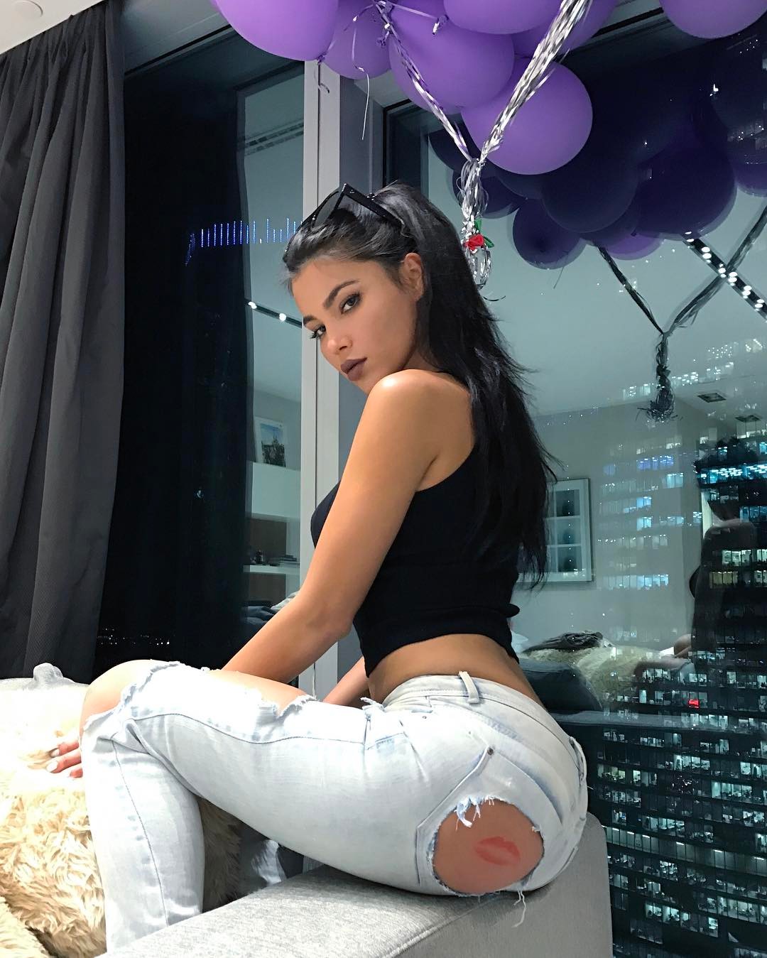 Vamos poniendo sabor ruso con Sveta Bilyalova, la musa Para el fin.