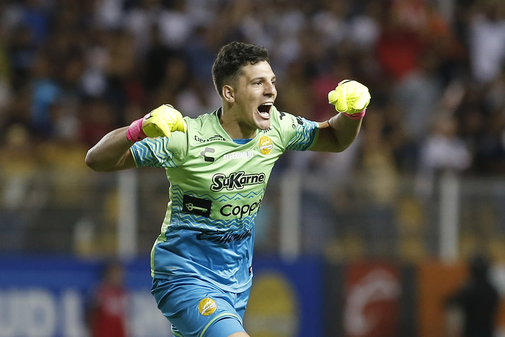 La última batalla por el ascenso a Primera, en imágenes  