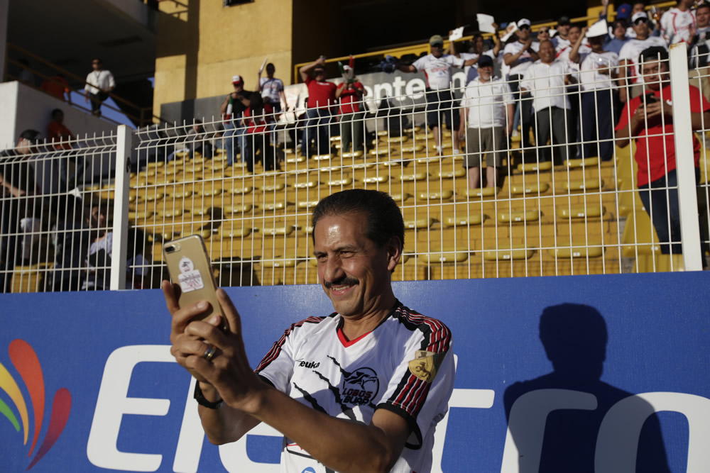 La última batalla por el ascenso a Primera, en imágenes  