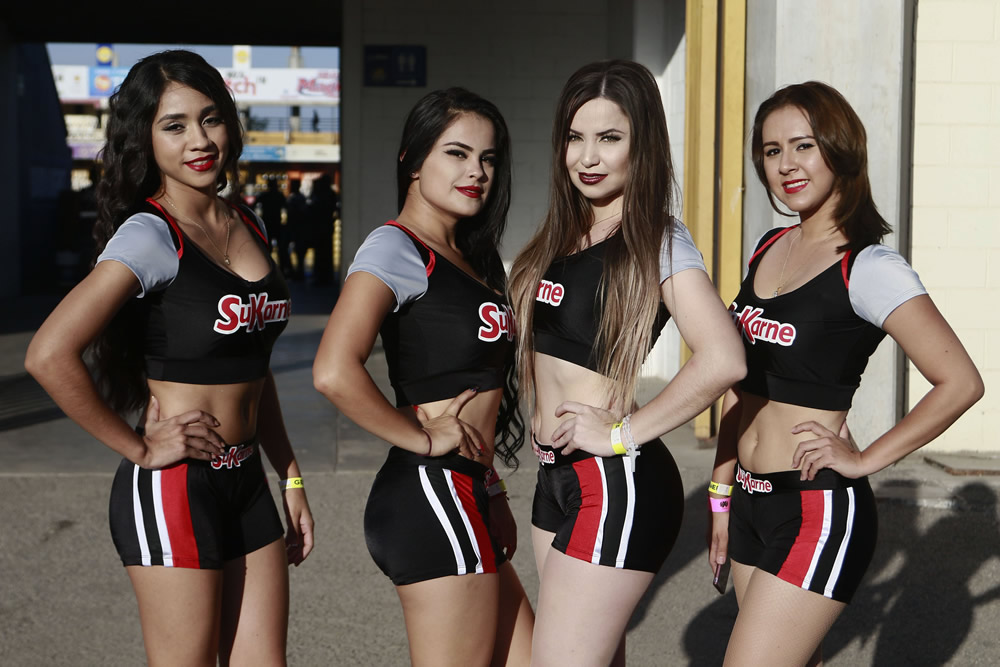 La última batalla por el ascenso a Primera, en imágenes  