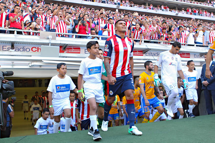 Mejores imágenes del Chivas vs. Tigres de la gran final del C2017 de la Liga MX.