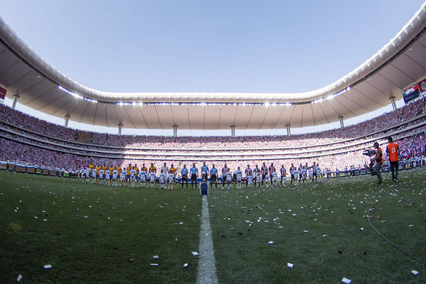 Mejores imágenes del Chivas vs. Tigres de la gran final del C2017 de la Liga MX.