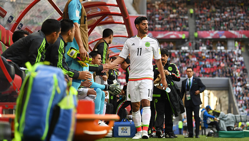 Osorio sacrificó a Vela y en su lugar ingresó Gio dos Santos. 