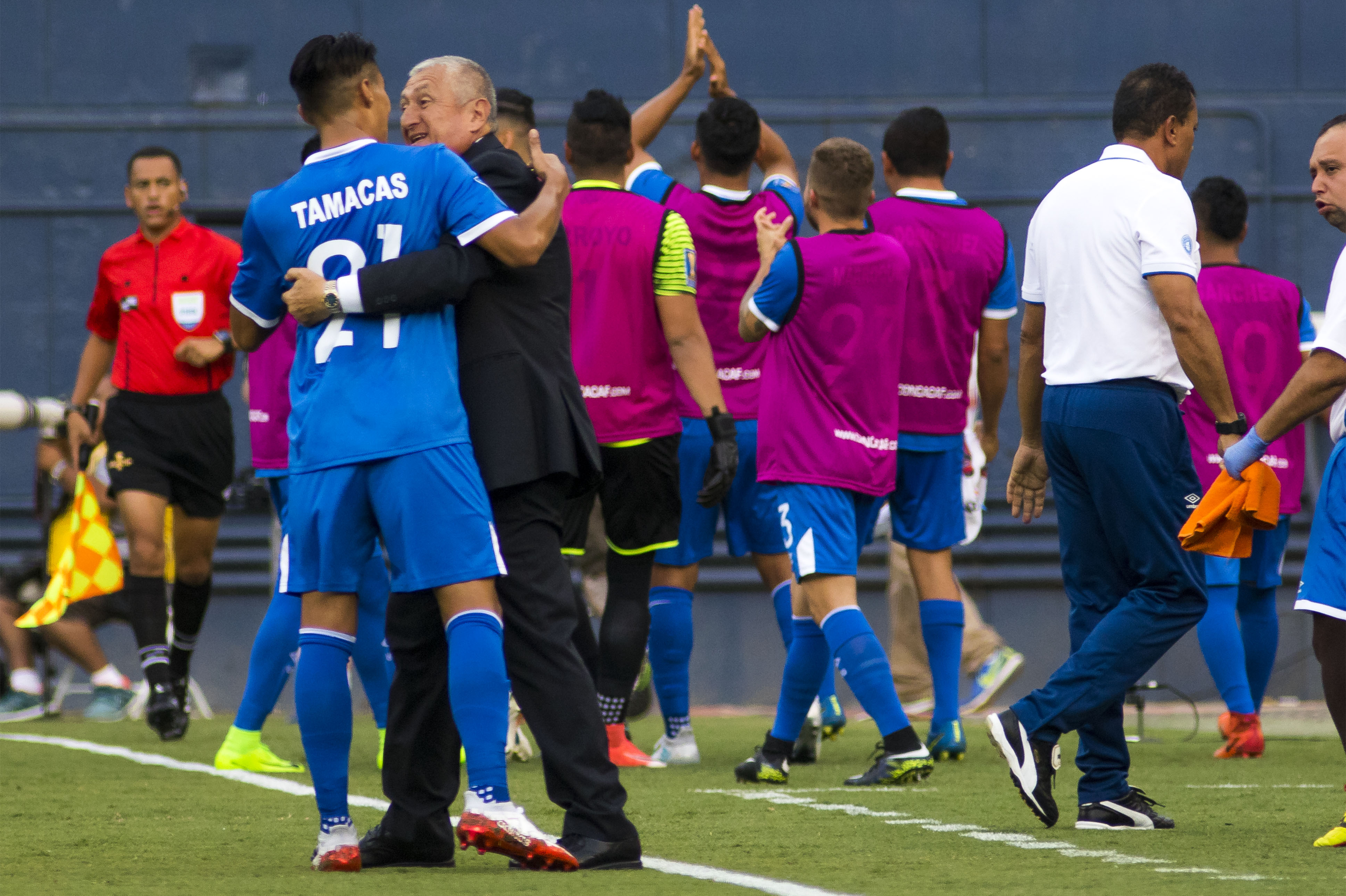Desquite Tricolor en Copa Oro.