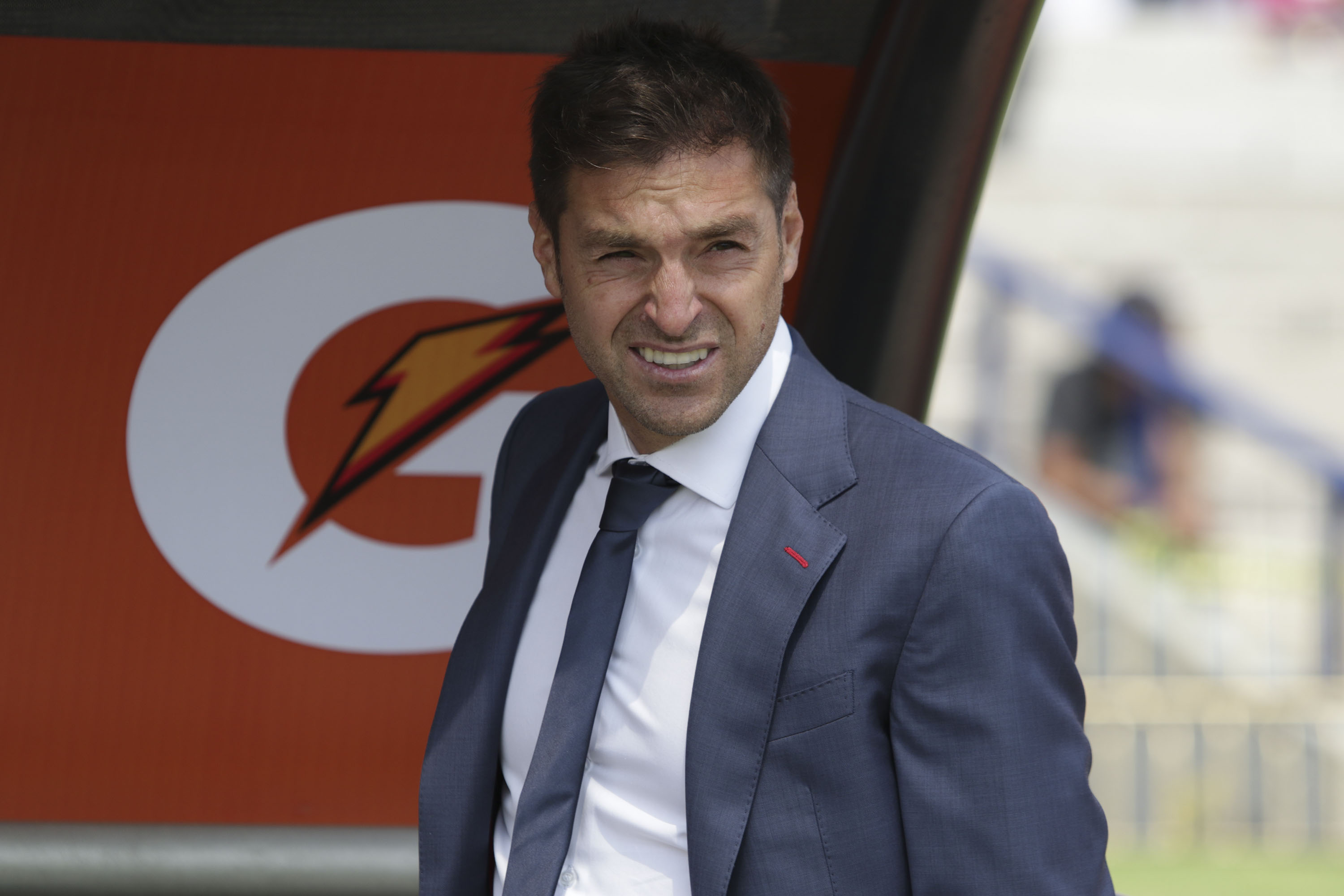 Con garra chilena, Pumas debuta con triunfo en CU