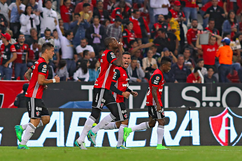 Atlas mostró más garra y remontó ante Pumas 