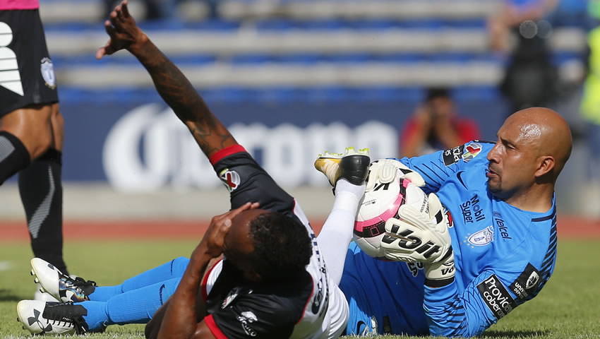 Lobos BUAP mantiene invicto en Liga MX