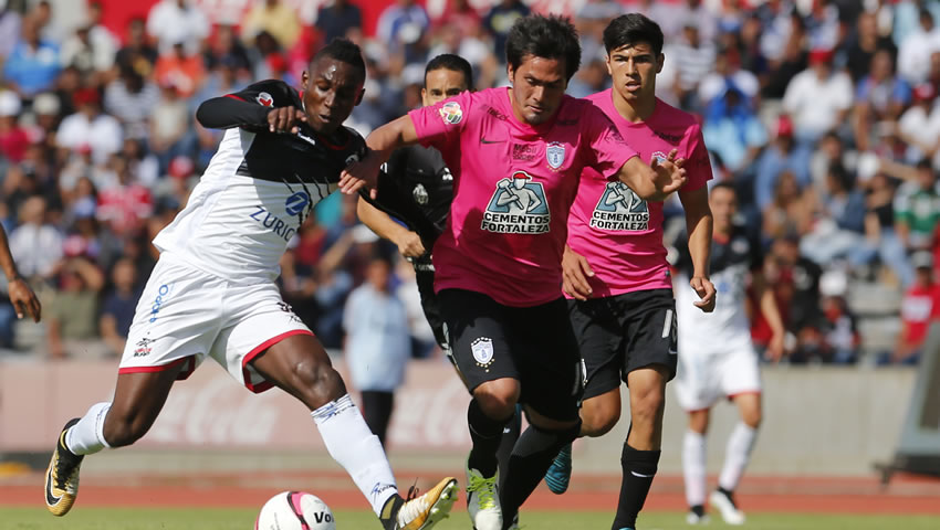 Lobos BUAP mantiene invicto en Liga MX