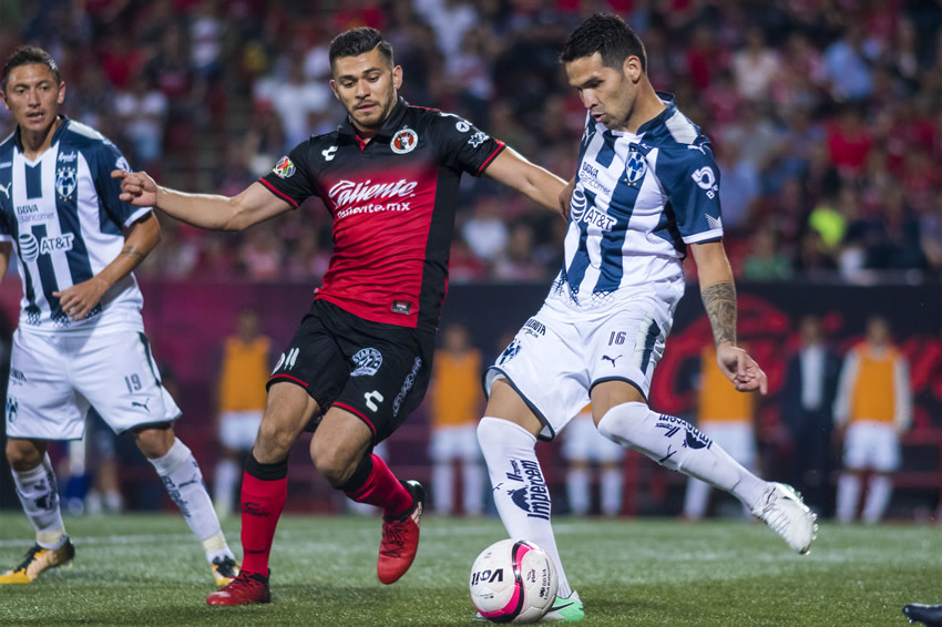 Rayados vacunó con tres tantos a Xolos