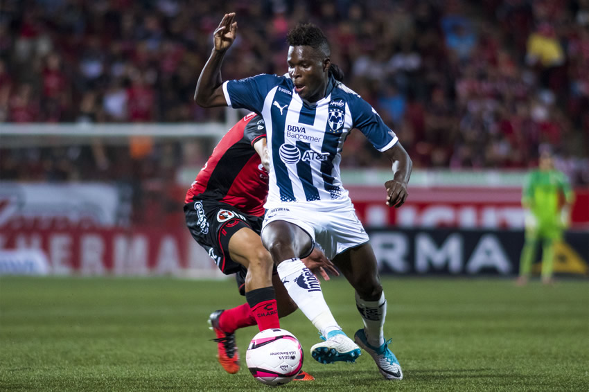 Rayados vacunó con tres tantos a Xolos