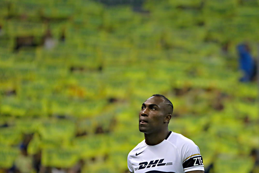 Guerrón poco y nada pudo hacer al entrar de cambio.