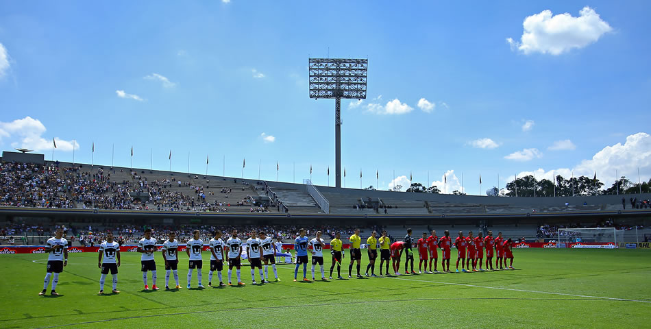 Pumas vuelve a ganar y acaba con invicto de Lobos