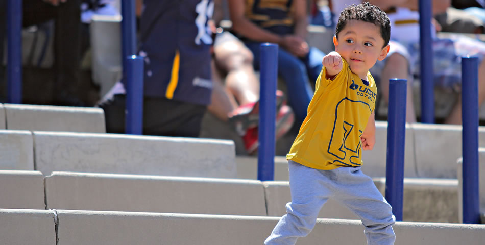 Pumas vuelve a ganar y acaba con invicto de Lobos