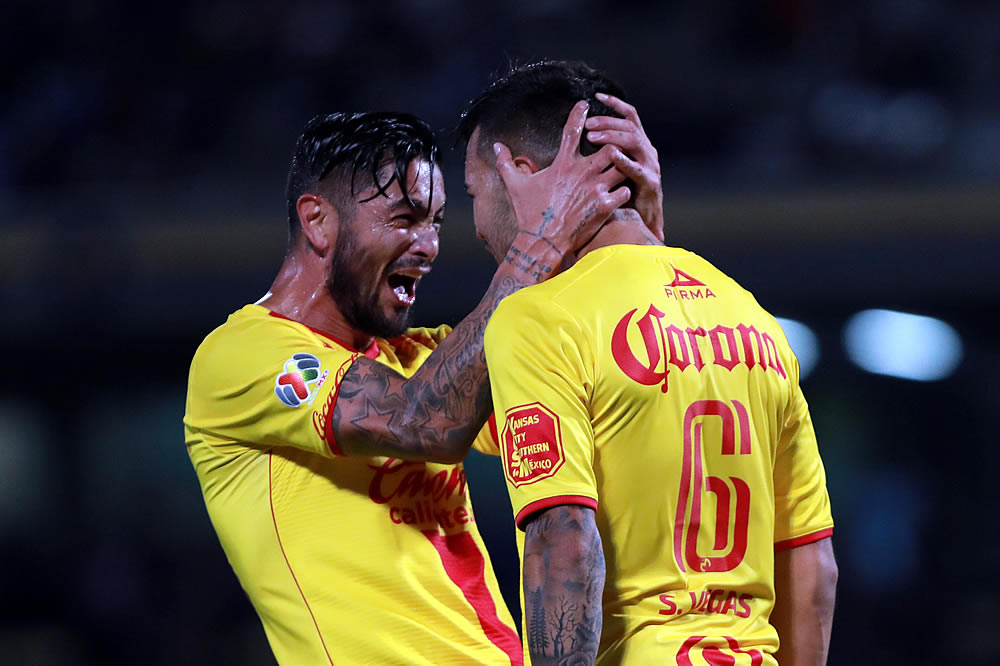 La Monarquía impuso su ley en Ciudad Universitaria.