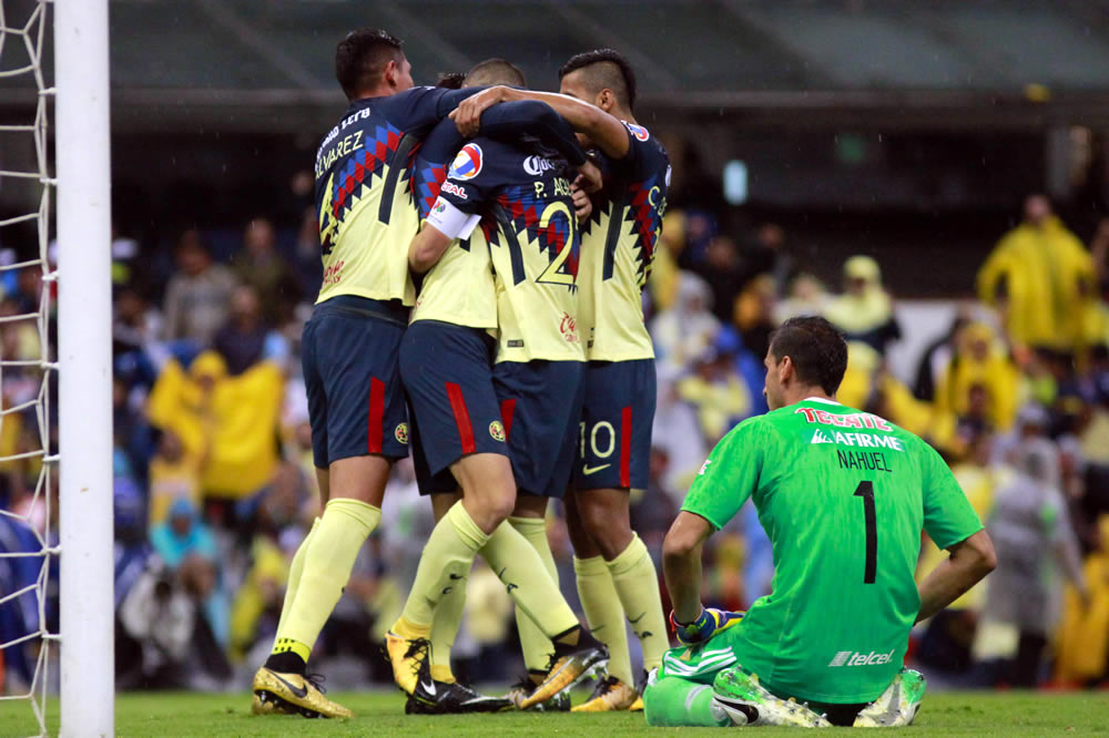 América quedó de pie ante unos Tigres que pudieron hasta golear.