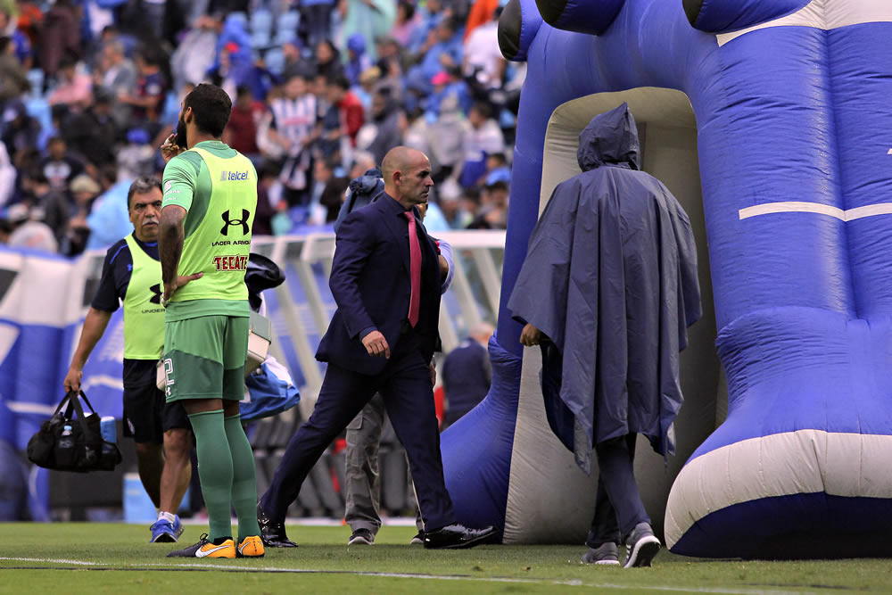 Aldrete metió golazo, Corona no dejaba pasar nada y Avilés Hurtado empató.