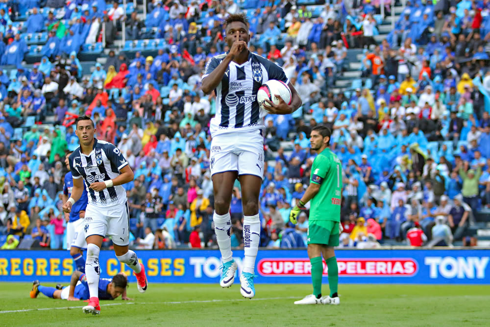 Aldrete metió golazo, Corona no dejaba pasar nada y Avilés Hurtado empató.