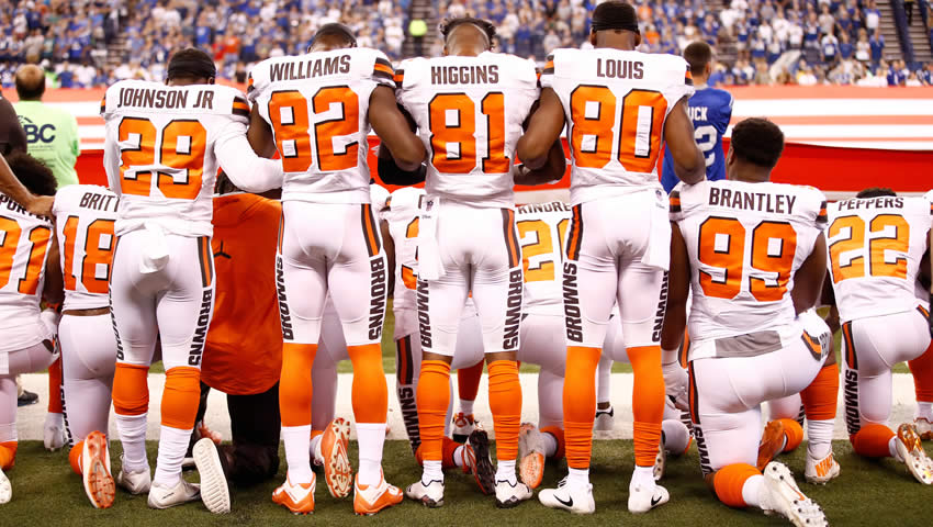 NFL 'desafía' a Trump; las protestas durante el himno de EE.UU.