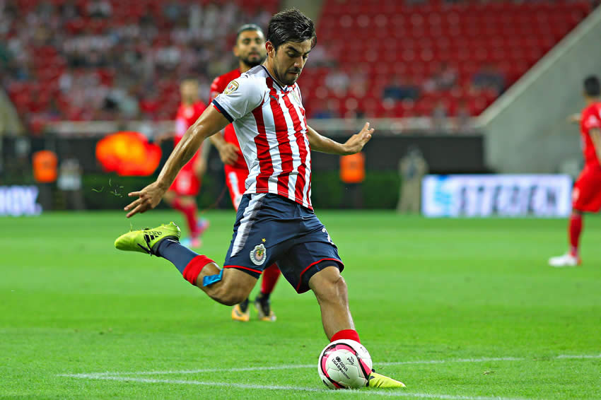 Mejores imágenes del Chivas 1-2 Lobos BUAP,  Jornada 11, Apertura 2017, Liga MX.