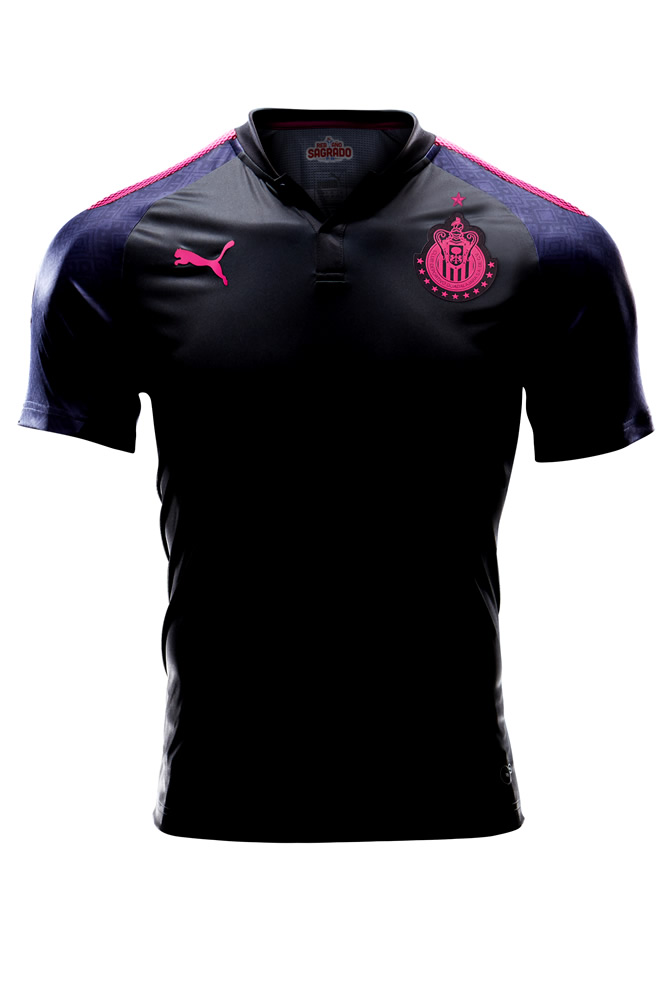 La lucha contra el cáncer de mama se pinta de rosa y negro en la Liga MX.