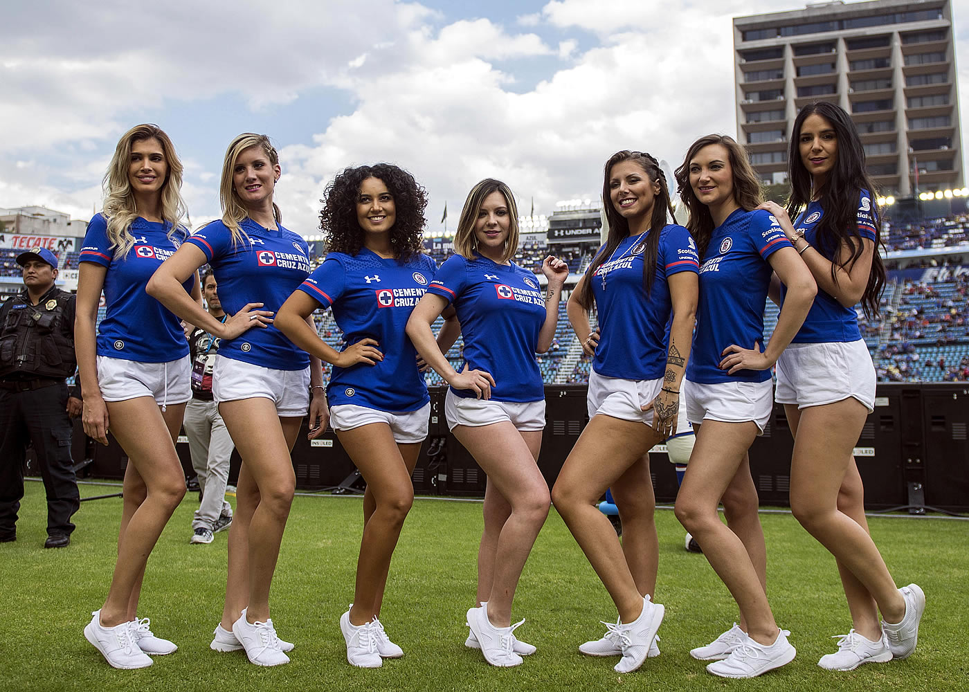 La belleza en el Estadio Azul fue la que no quedó a deber absolutamente nada.