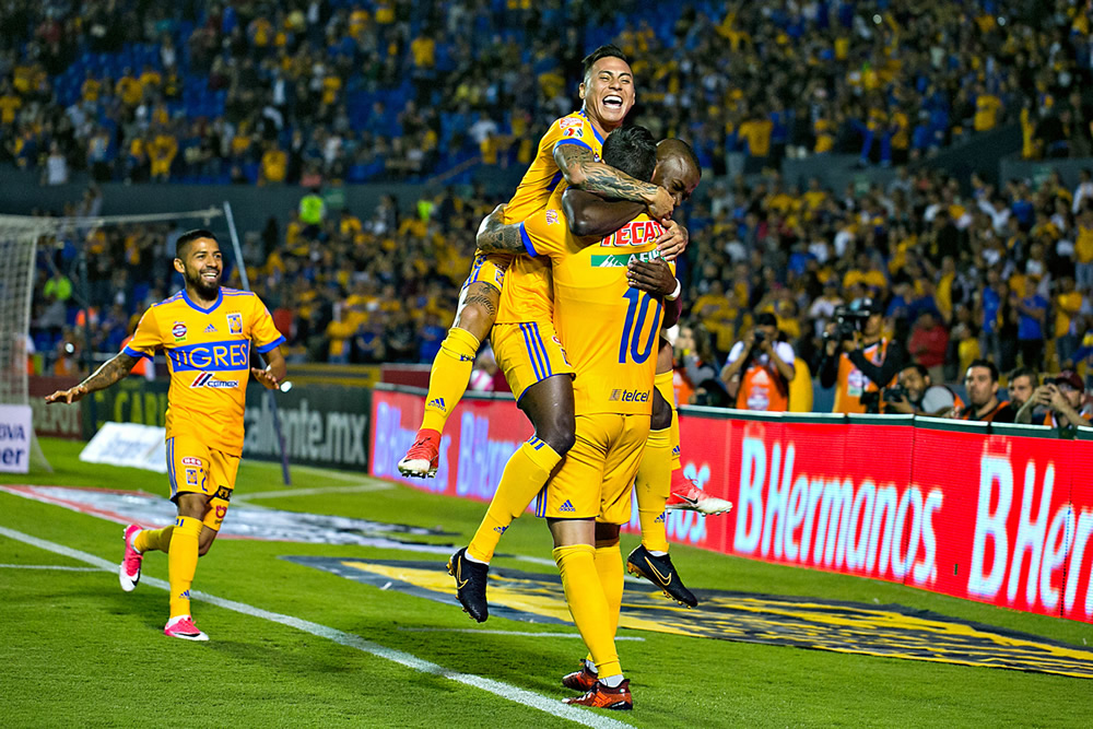 Tigres triunfó ante Veracruz, pero aburrió a su afición