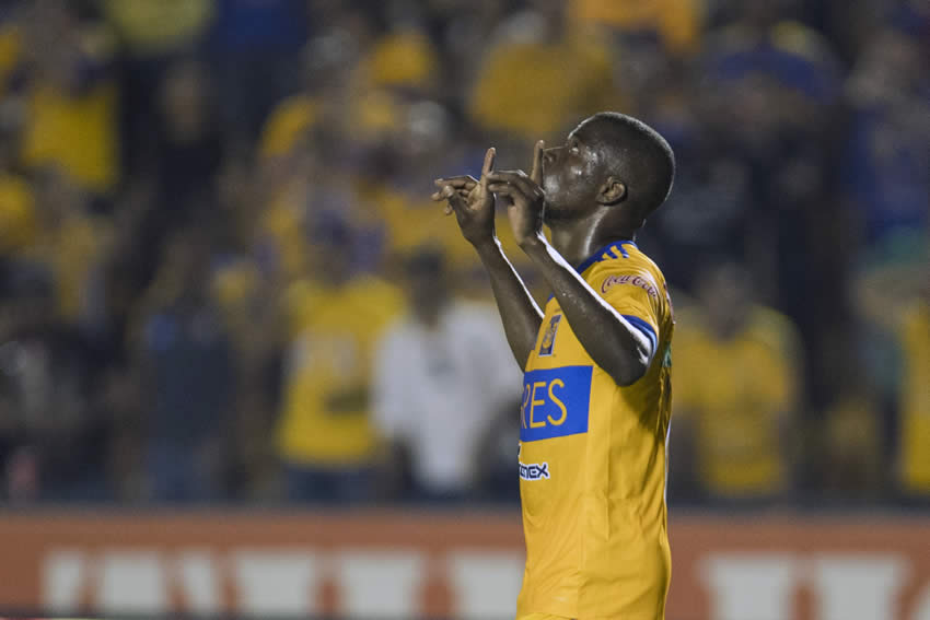 Galería de imágenes: Tigres 3-0 Toluca, Jornada 14 del Apertura 2017 de Liga MX.