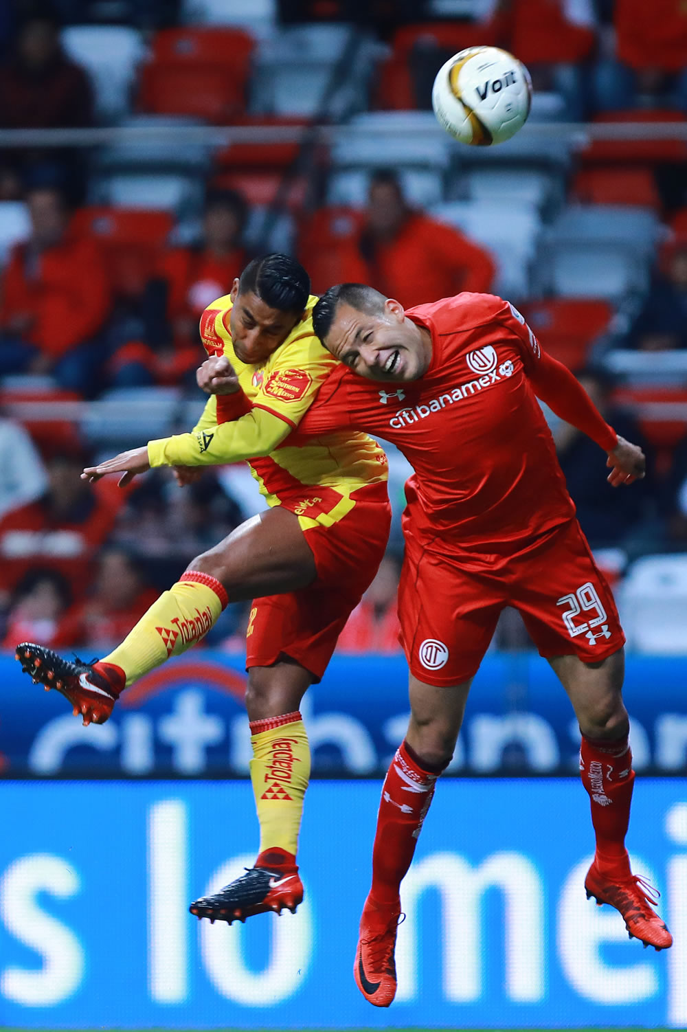 Lo mejor de la voltereta de Toluca ante Monarcas