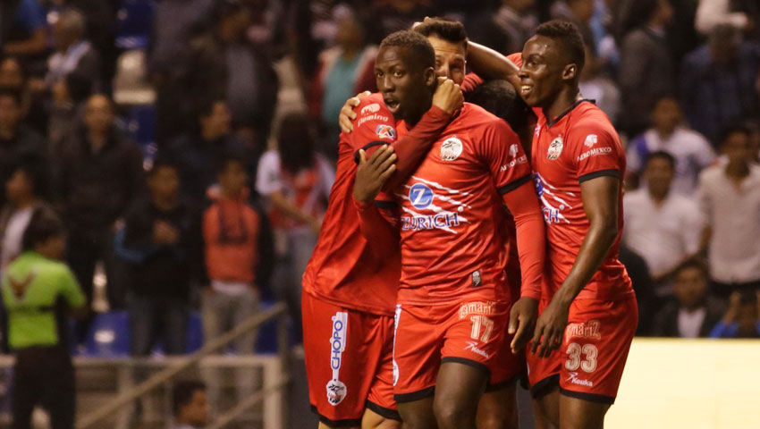 Así fue el primer derbi poblano en Liga MX