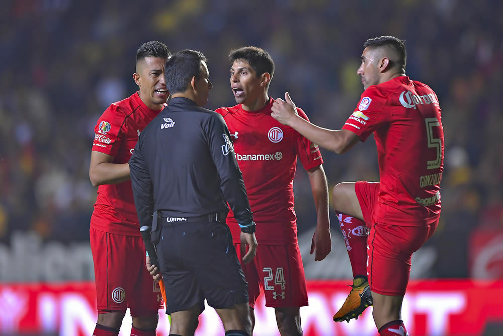 Ruidíaz y Sepúlveda fueron los héroes michoacanos para darle el boleto a semis.