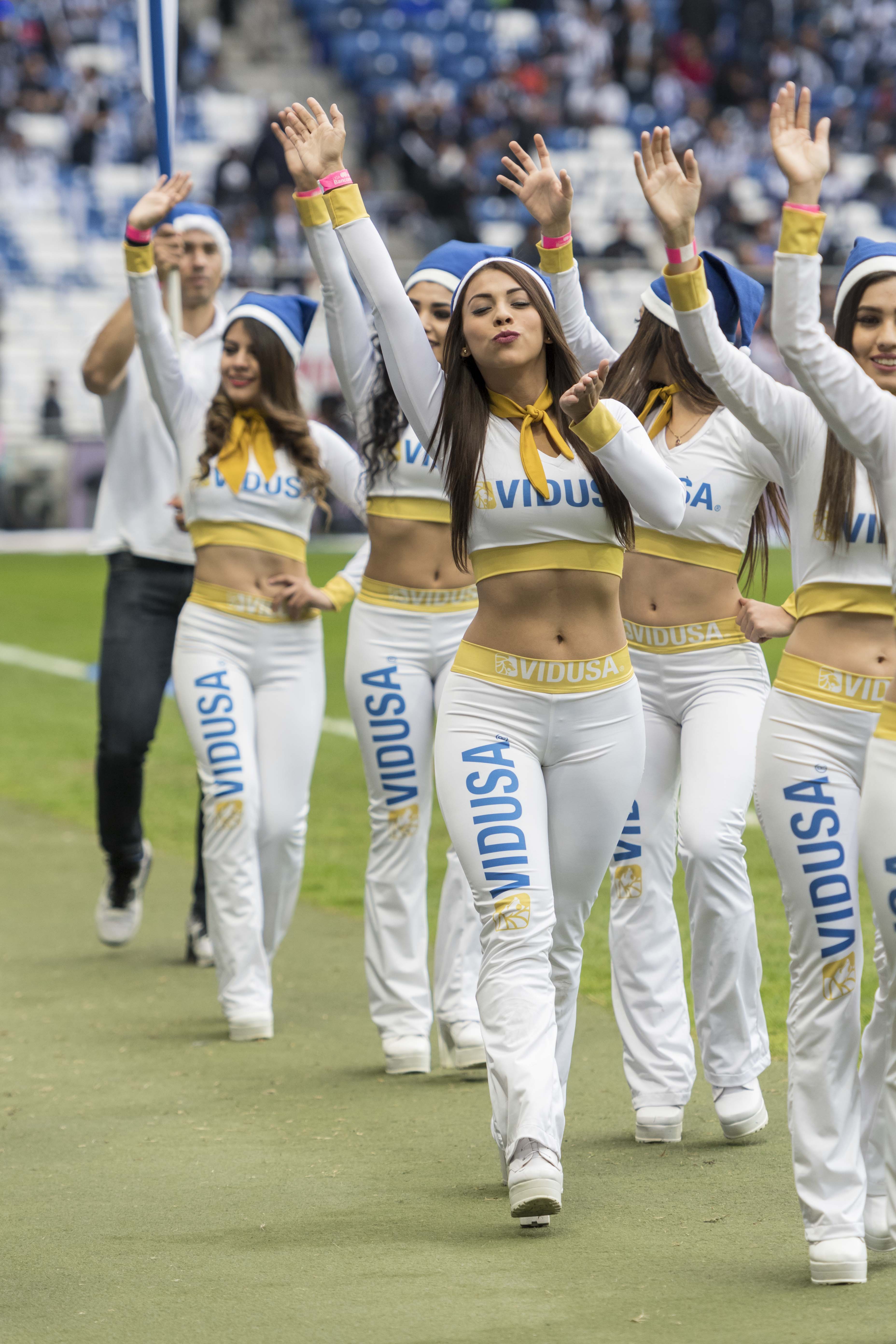 Las chicas de la final A2017 entre Monterrey-Tigres