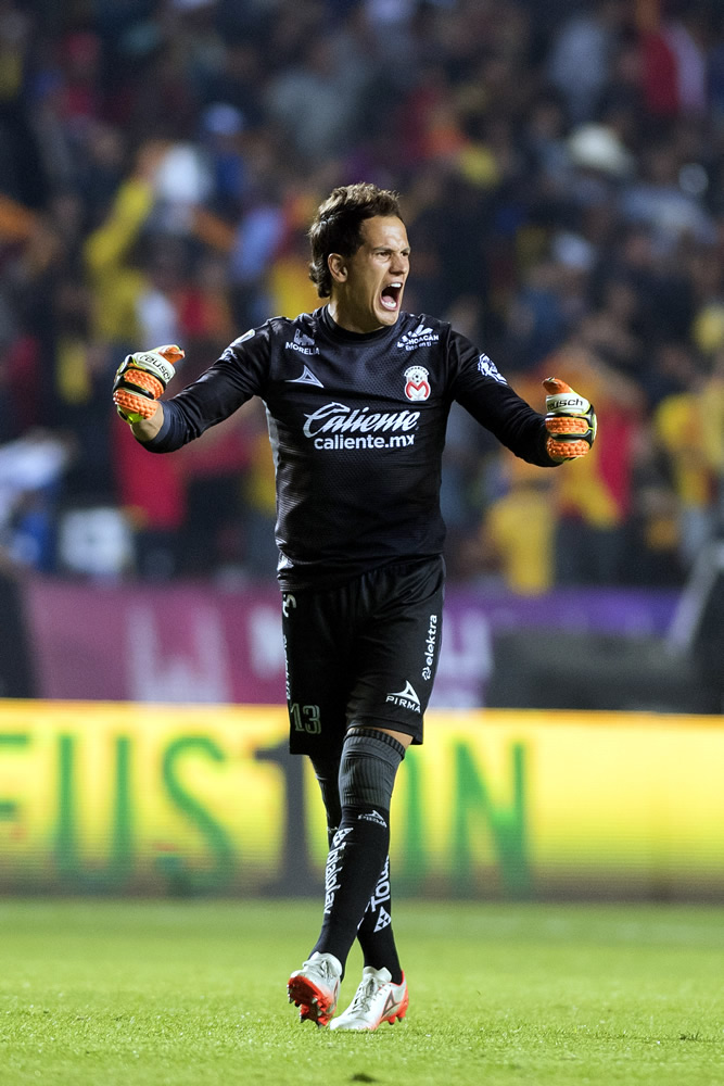 Con gol de Raúl Ruidíaz, Monarcas Morelia venció a la Franja de Puebla.