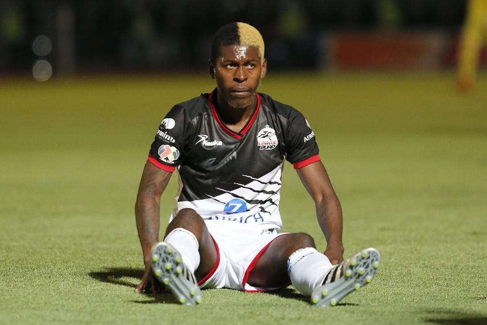 Las postales más destacadas del Lobos vs. Gallos