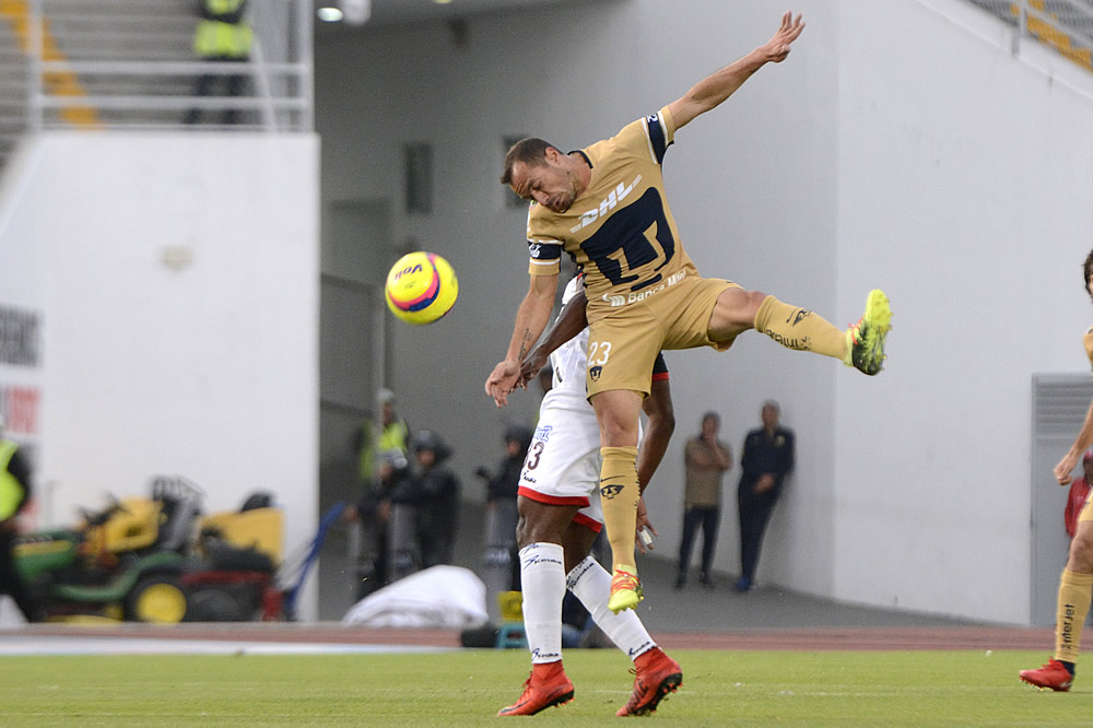 El empate Lobos vs Pumas en imágenes