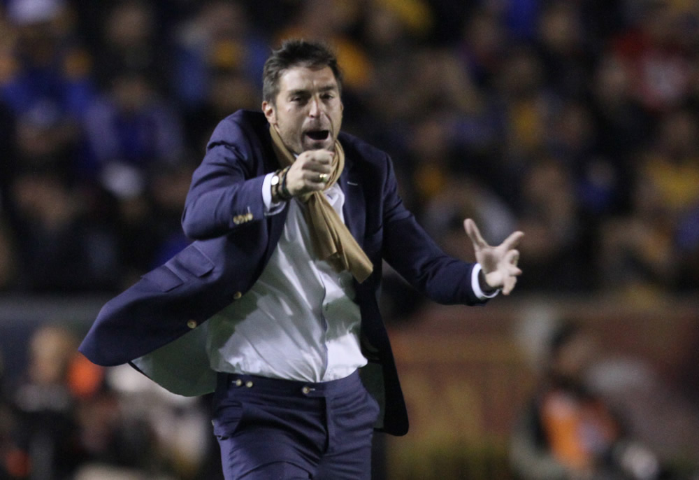 Tigres derrotó 3-2 a Pachuca para llegar a siete puntos en el torneo