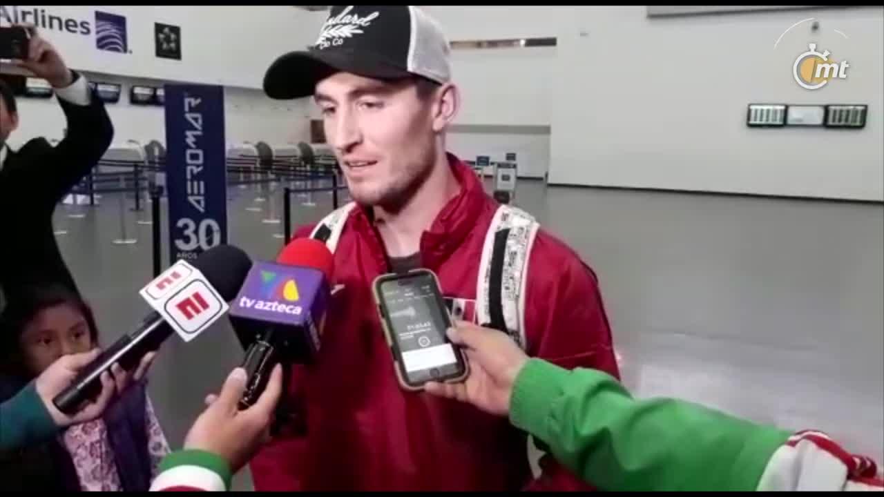 Atletas olímpicos salen rumbo a los juegos de invierno