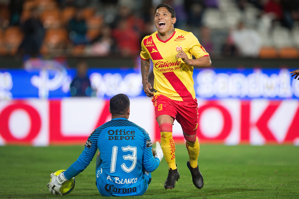 Morelia rompió racha de seis años sin ganar en Pachuca