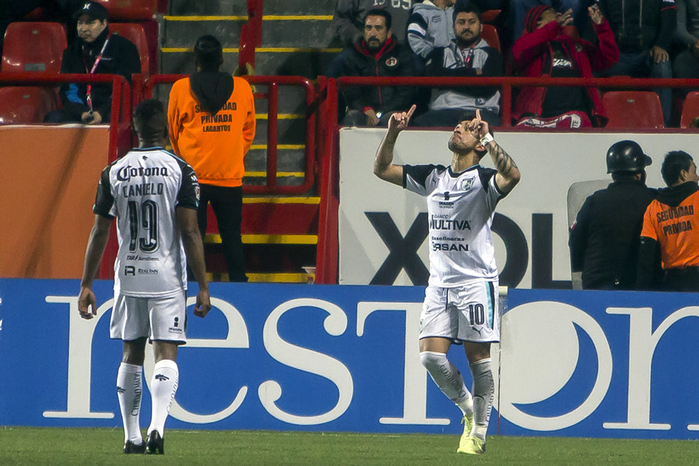 Galería: Edson Puch marcó doblete y castigó al Xolo
