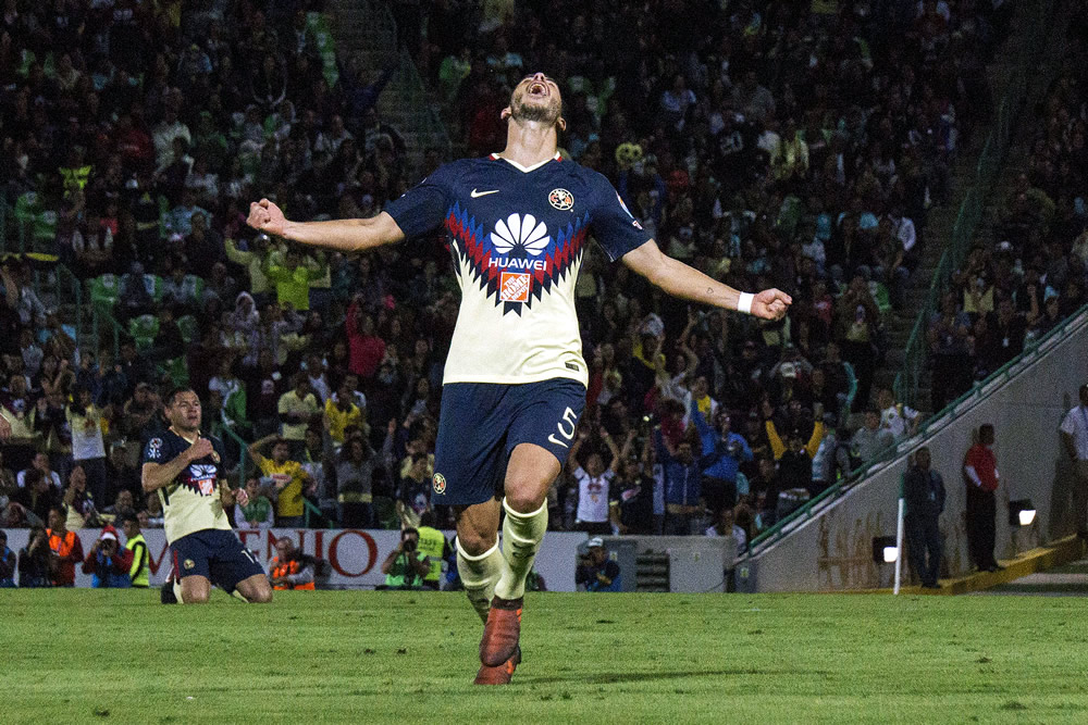 América es líder provisional tras golear a Monarcas