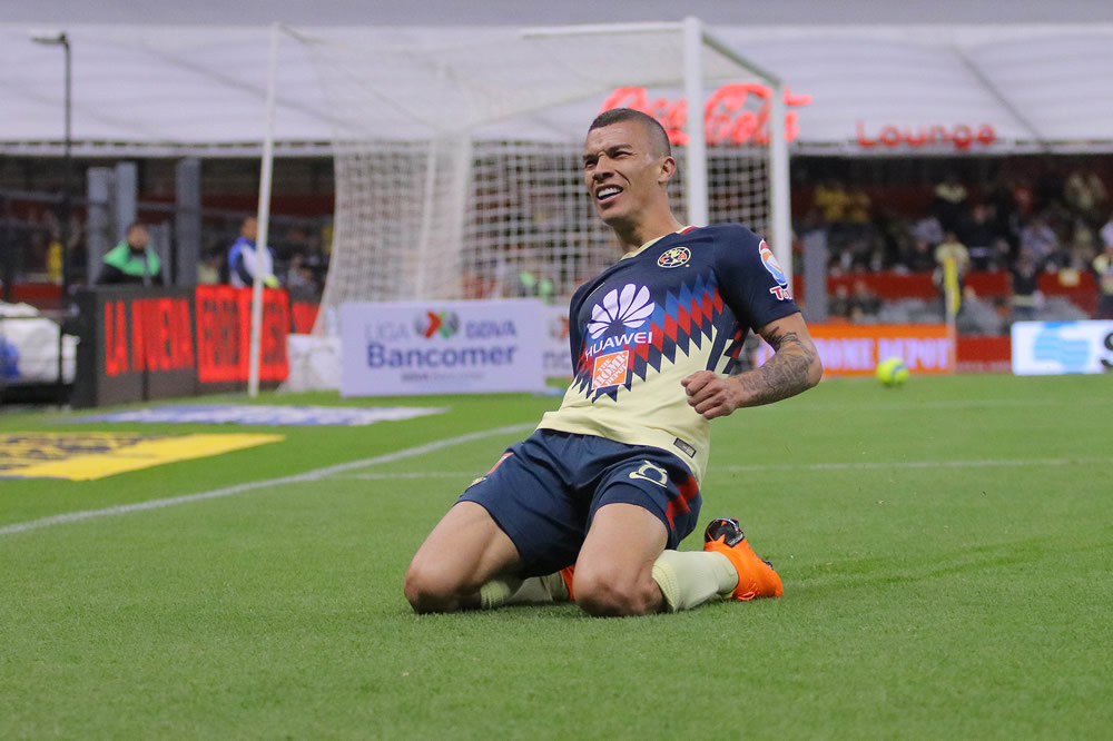 América es líder provisional tras golear a Monarcas