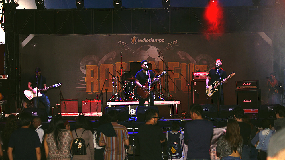 Así se vive la fiesta de Rock’N Fut en imágenes