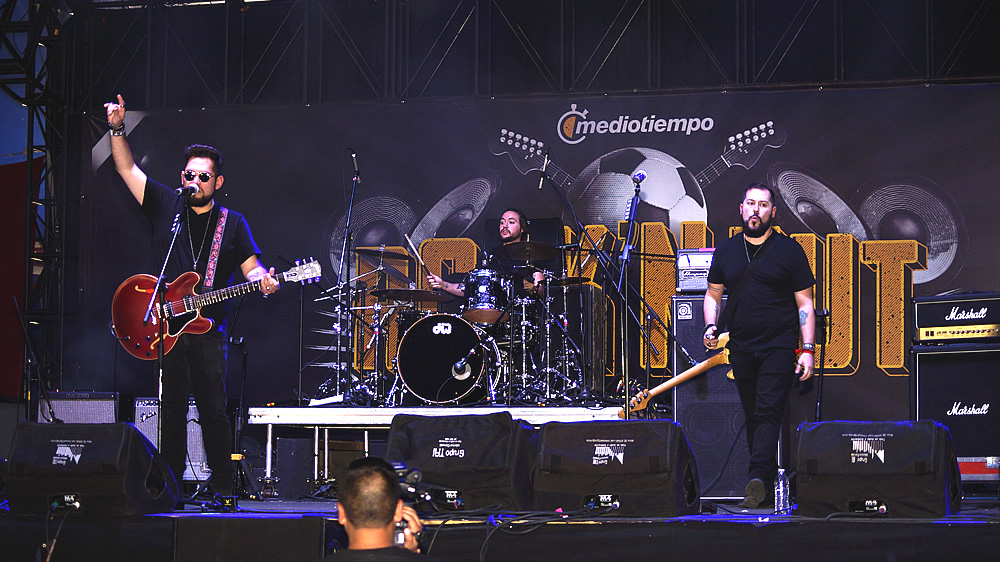 Así se vive la fiesta de Rock’N Fut en imágenes