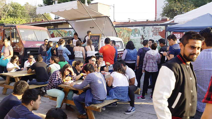 Así se vive la fiesta de Rock’N Fut en imágenes