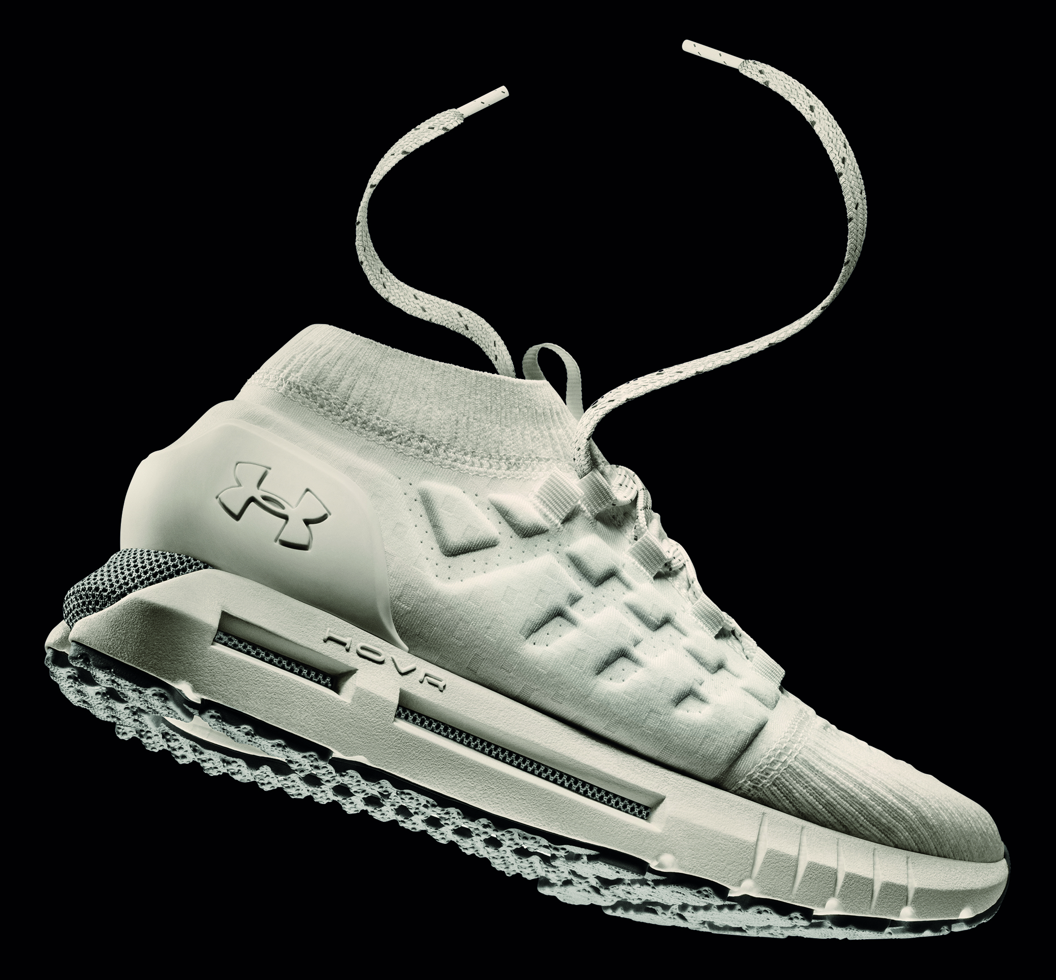 Under Armour lanza innovadores UA HOVR