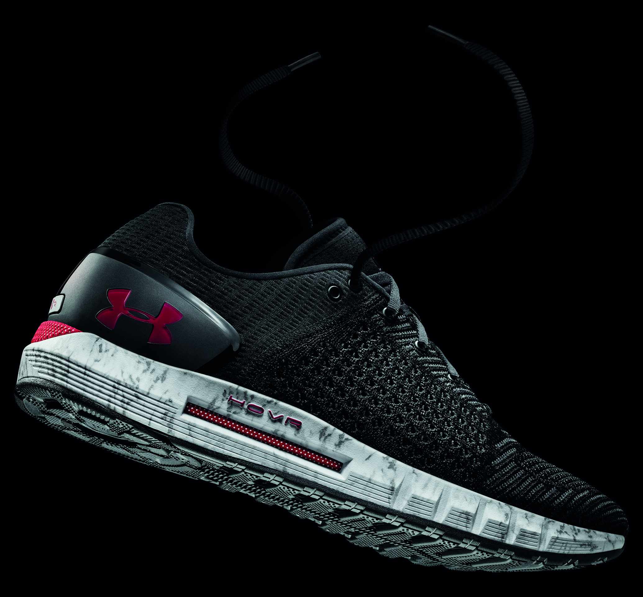 Under Armour lanza innovadores UA HOVR