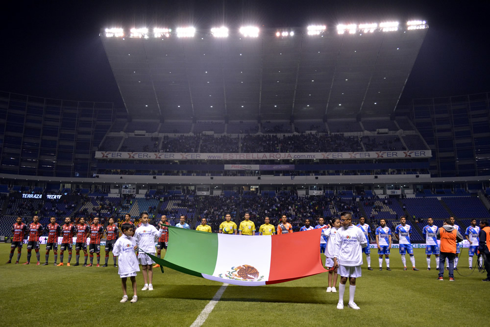 De último minuto y con golazo de Barragán los Rayos robaron la victoria.