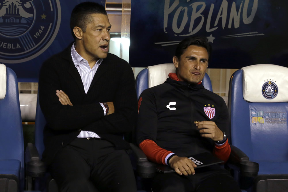 De último minuto y con golazo de Barragán los Rayos robaron la victoria.