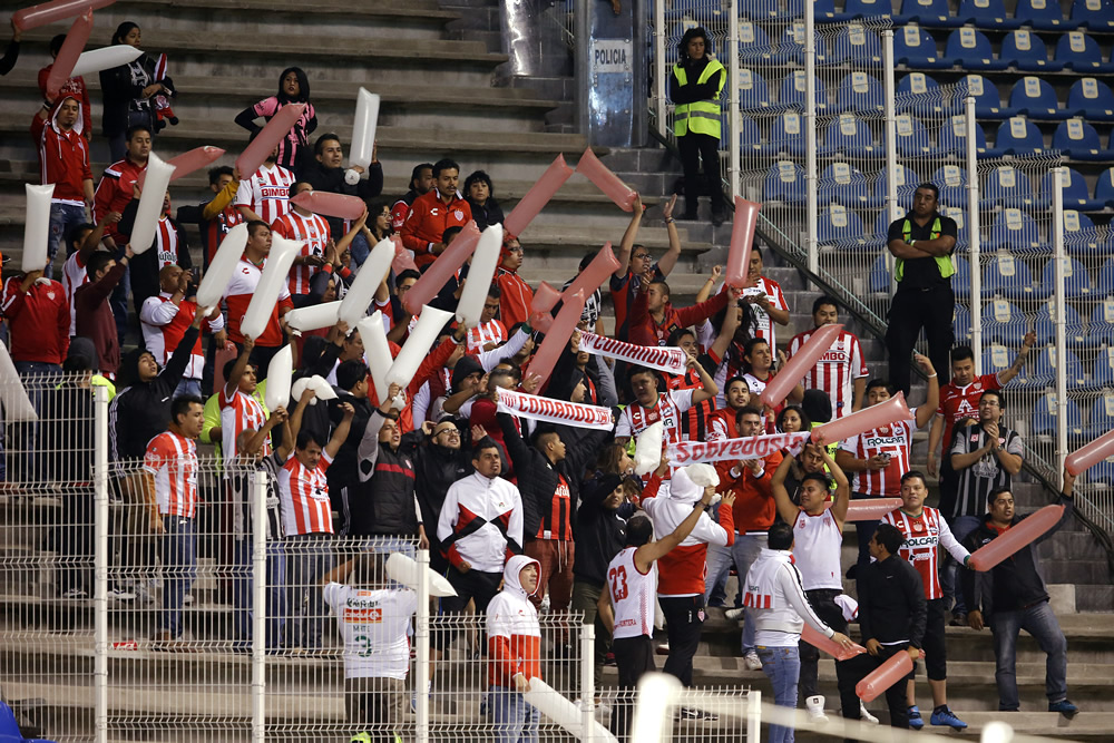 De último minuto y con golazo de Barragán los Rayos robaron la victoria.